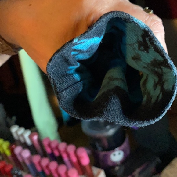 Jeffree star Breakfast at Tiffany’s hoodie - Picture 5 of 5